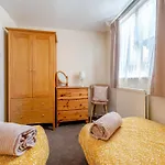 Holiday home Captains Quarters